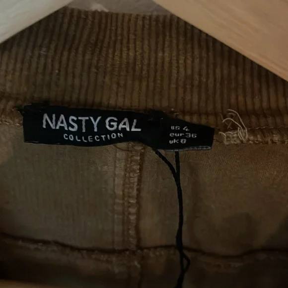 Nasty Gal size 4 broken re-cord Brown Corduroy Jumpsuit - Picture 3 of 6